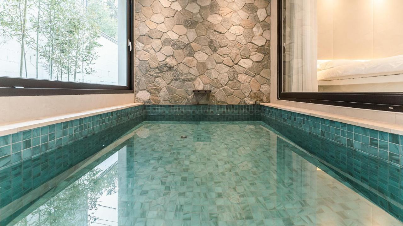 Albescent Poolvilla Gyeongju Exterior photo